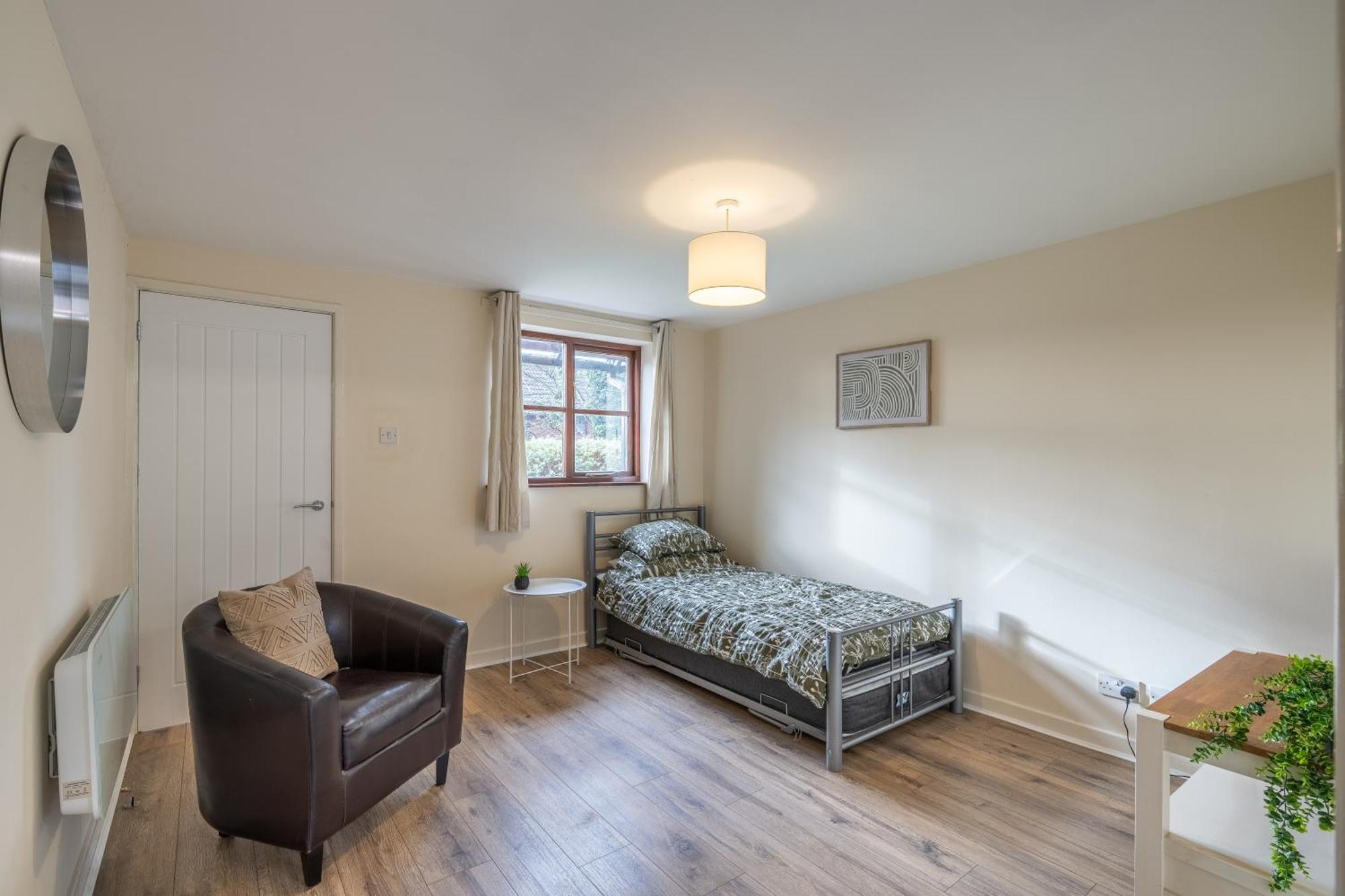 Modern Studio Flat In Wellington, Telford Wellington  Exterior foto